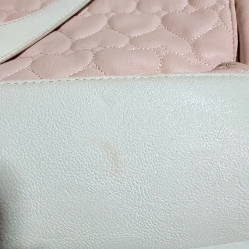 🌸BETSEY JOHNSON PURSE WITH SHOULDER STRAPS & ATTACHABLE CROSSBODY STRAP - Picture 10 of 13